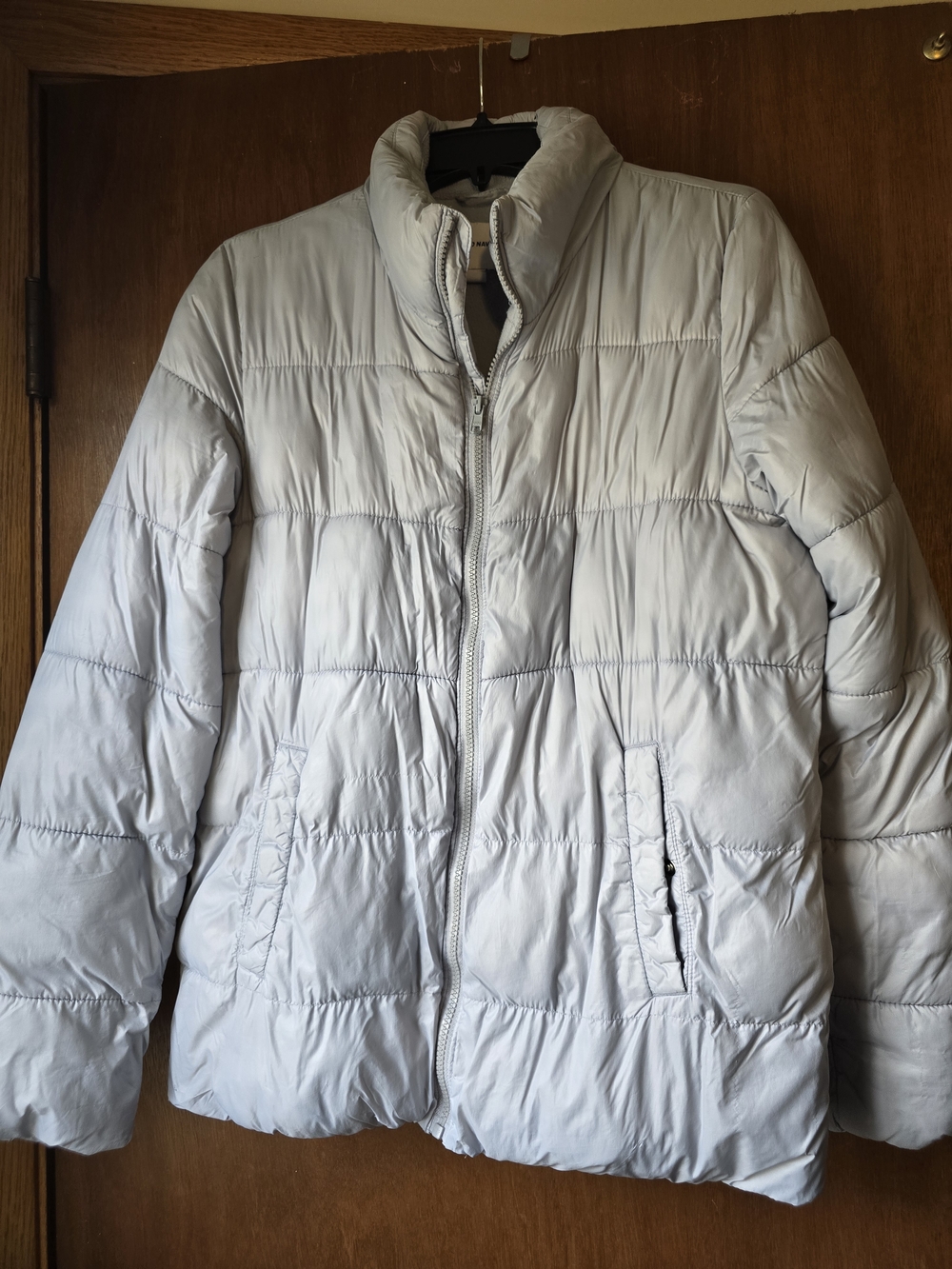 Old Navy Light Gray Puffer Jacket - Quilted Insulated Coat